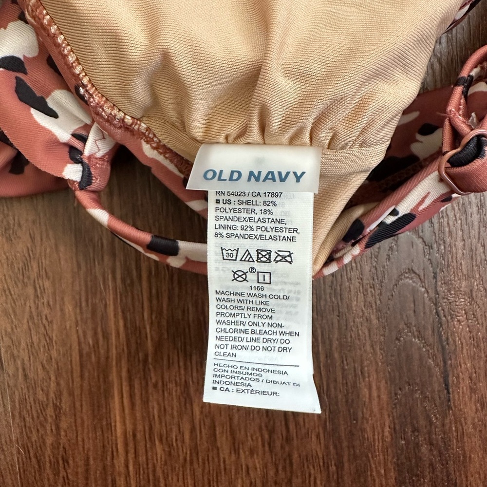 Old Navy Ruffled Bikini Set - Picture 5 of 6